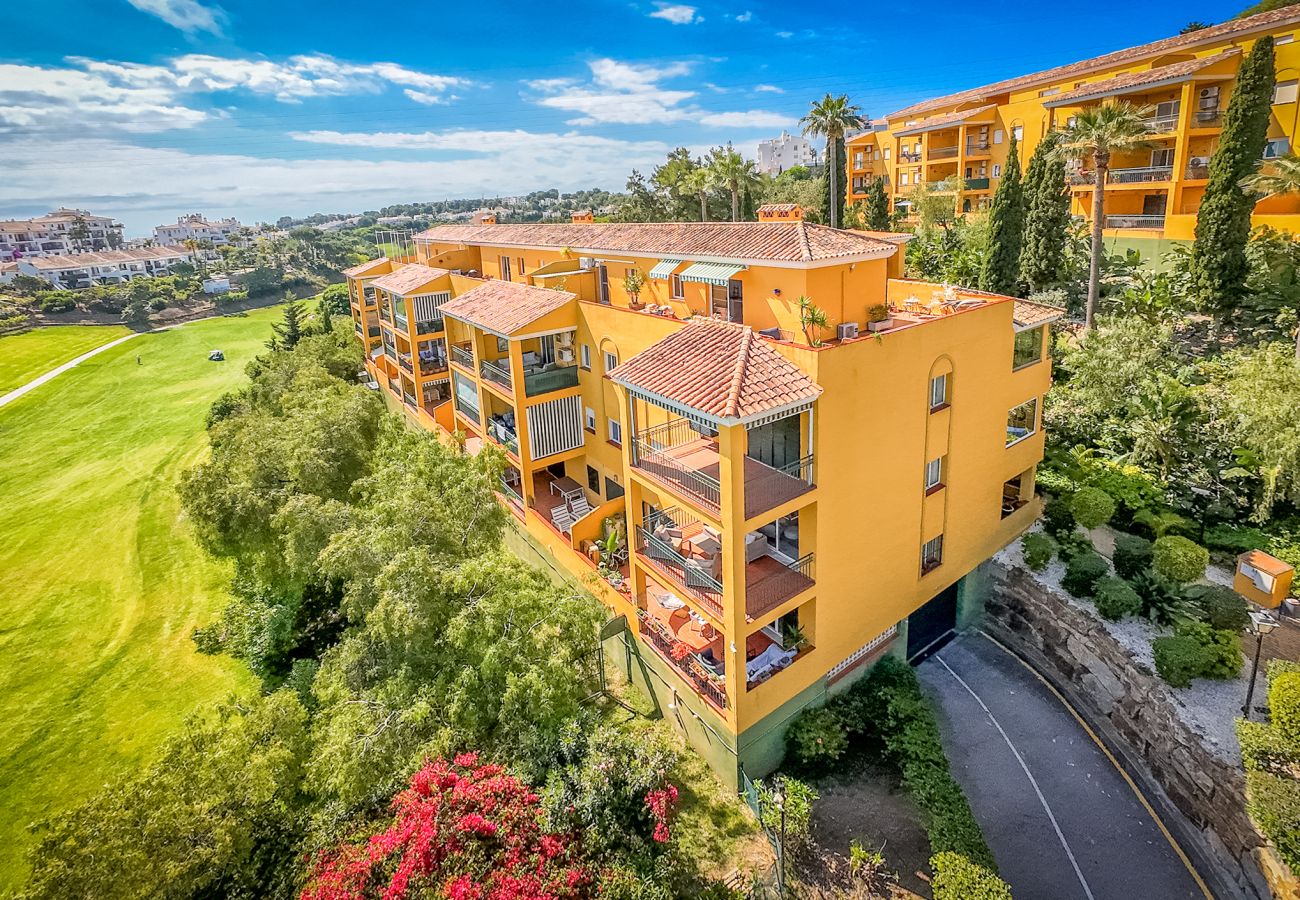 Apartamento en Mijas Costa - Girasol | Apartamento con piscina en Mijas Costa