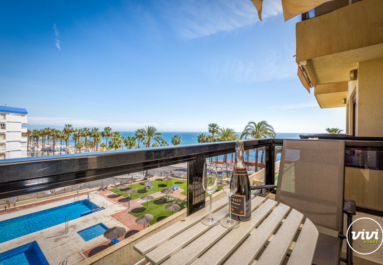Apartamento en Benalmádena - Octopussy | Apartamento frente al mar en Benalmadena
