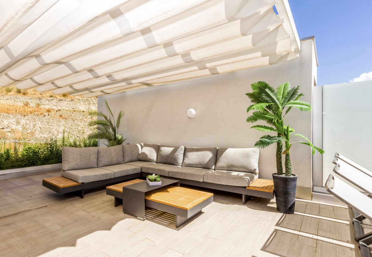 Casa adosada en Estepona - Lima | Casa adosada con piscina en Estepona