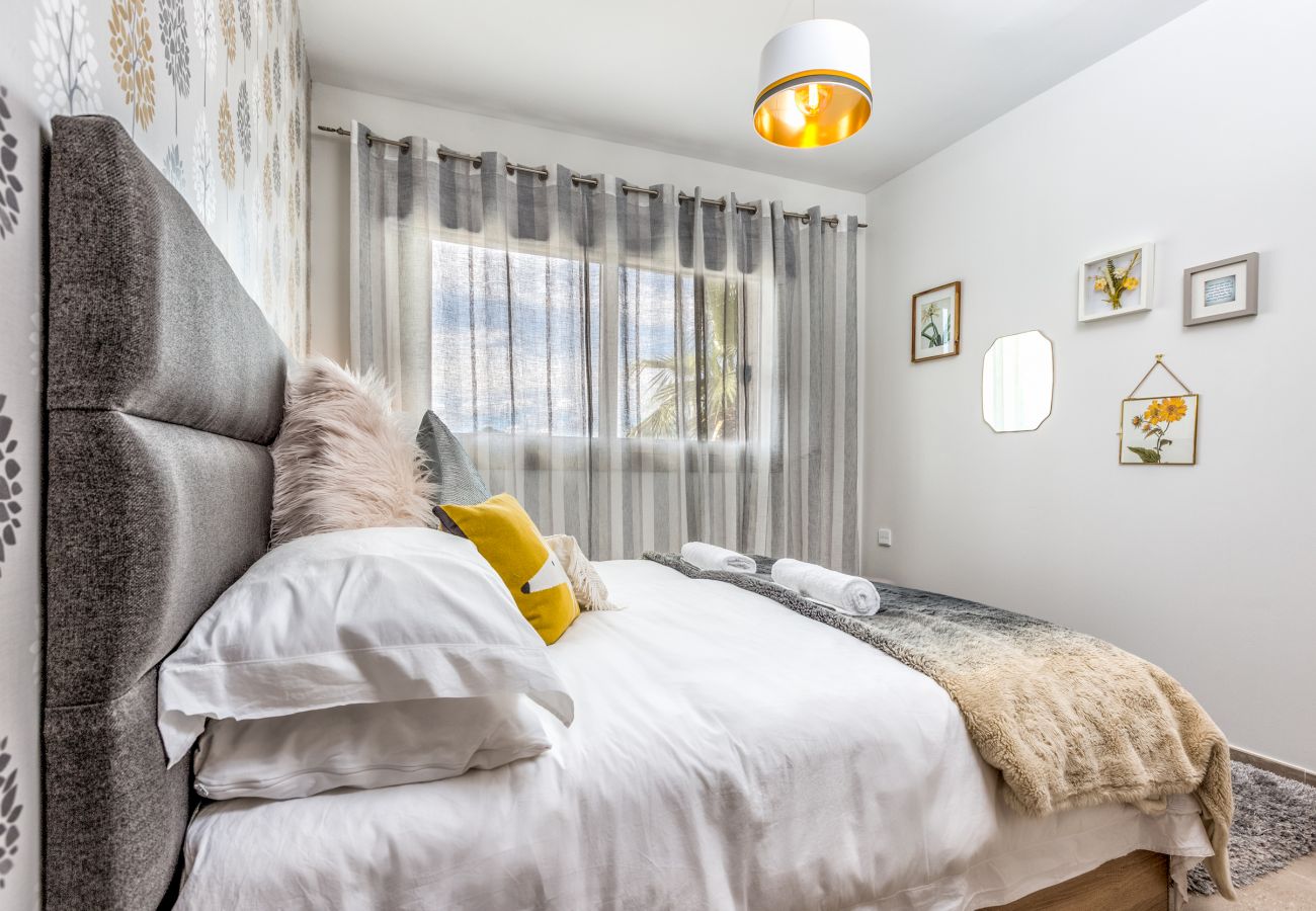 España Costa del sol Mijas Costa apartamento de vacaciones dormitorio interior de lujo
