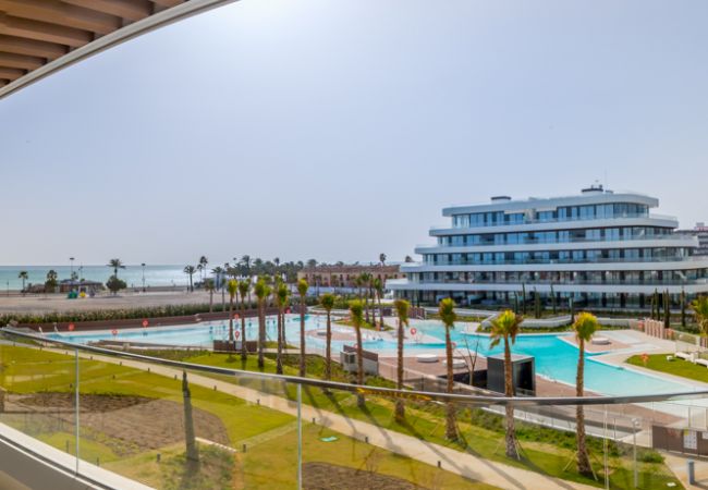 Apartamento en Torremolinos - Holly - Piscina climatizada | Vista al mar | Gimnasio