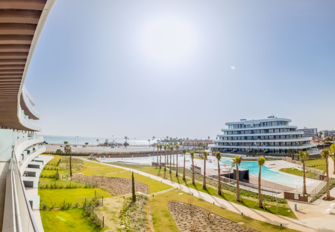 Apartamento en Torremolinos - Holly - Piscina climatizada | Vista al mar | Gimnasio