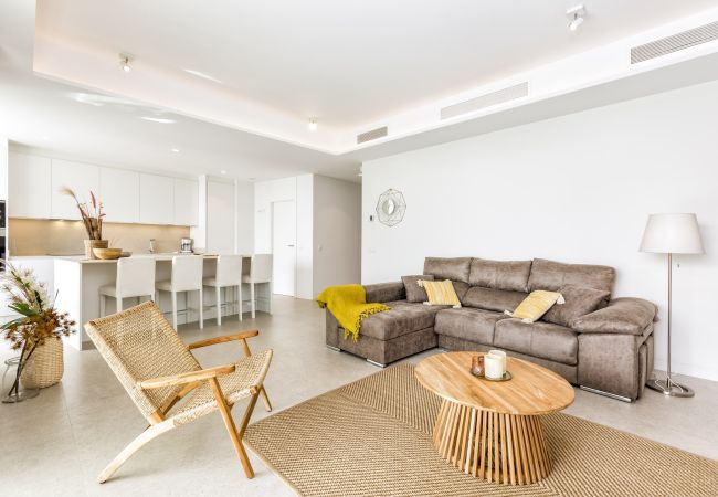 Apartamento en Torremolinos - Rembrandt | Apartamento en primera línea de playa en Torremolinos Apartamento en Torremolinos - Rembrandt | Apartamento en primera línea de playa en Torremolinos