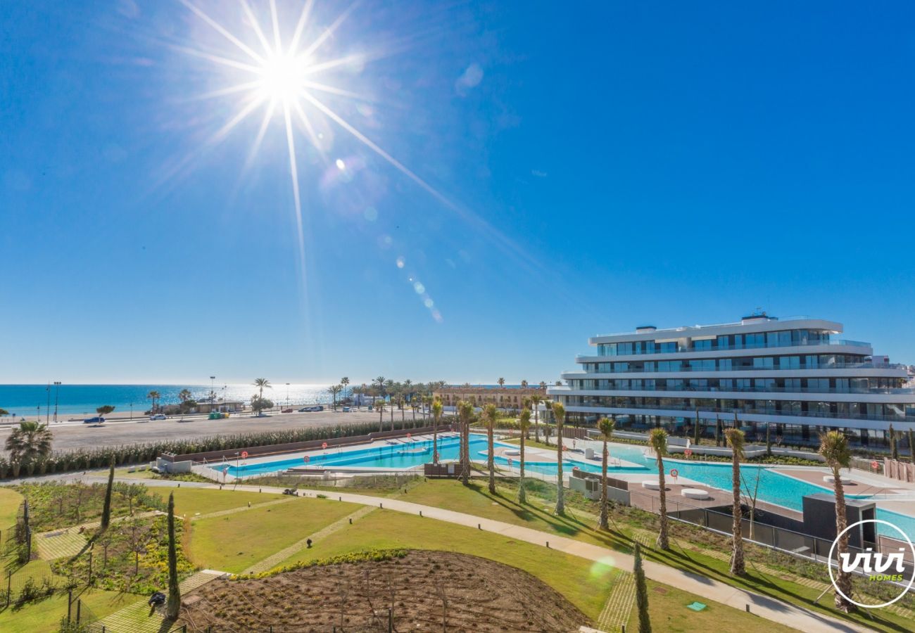 Apartamento en Torremolinos - Bambu - Vista al mar | Playa | Piscina Climatizada 