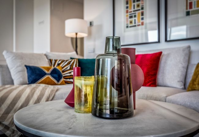Apartamento en Torremolinos - Dalí | Apartamento en primera línea de playa en Torremolinos Apartamento en Torremolinos - Dalí | Apartamento en primera línea de playa en Torremolinos
