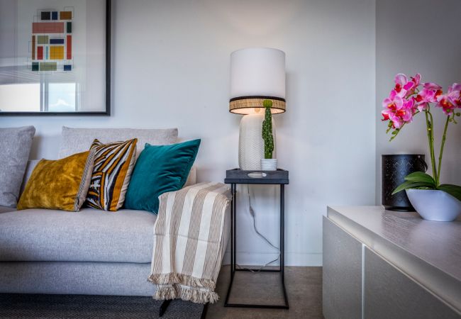 Apartamento en Torremolinos - Dalí | Apartamento en primera línea de playa en Torremolinos Apartamento en Torremolinos - Dalí | Apartamento en primera línea de playa en Torremolinos