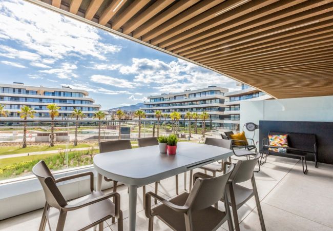 Apartamento en Torremolinos - Dalí | Apartamento en primera línea de playa en Torremolinos Apartamento en Torremolinos - Dalí | Apartamento en primera línea de playa en Torremolinos