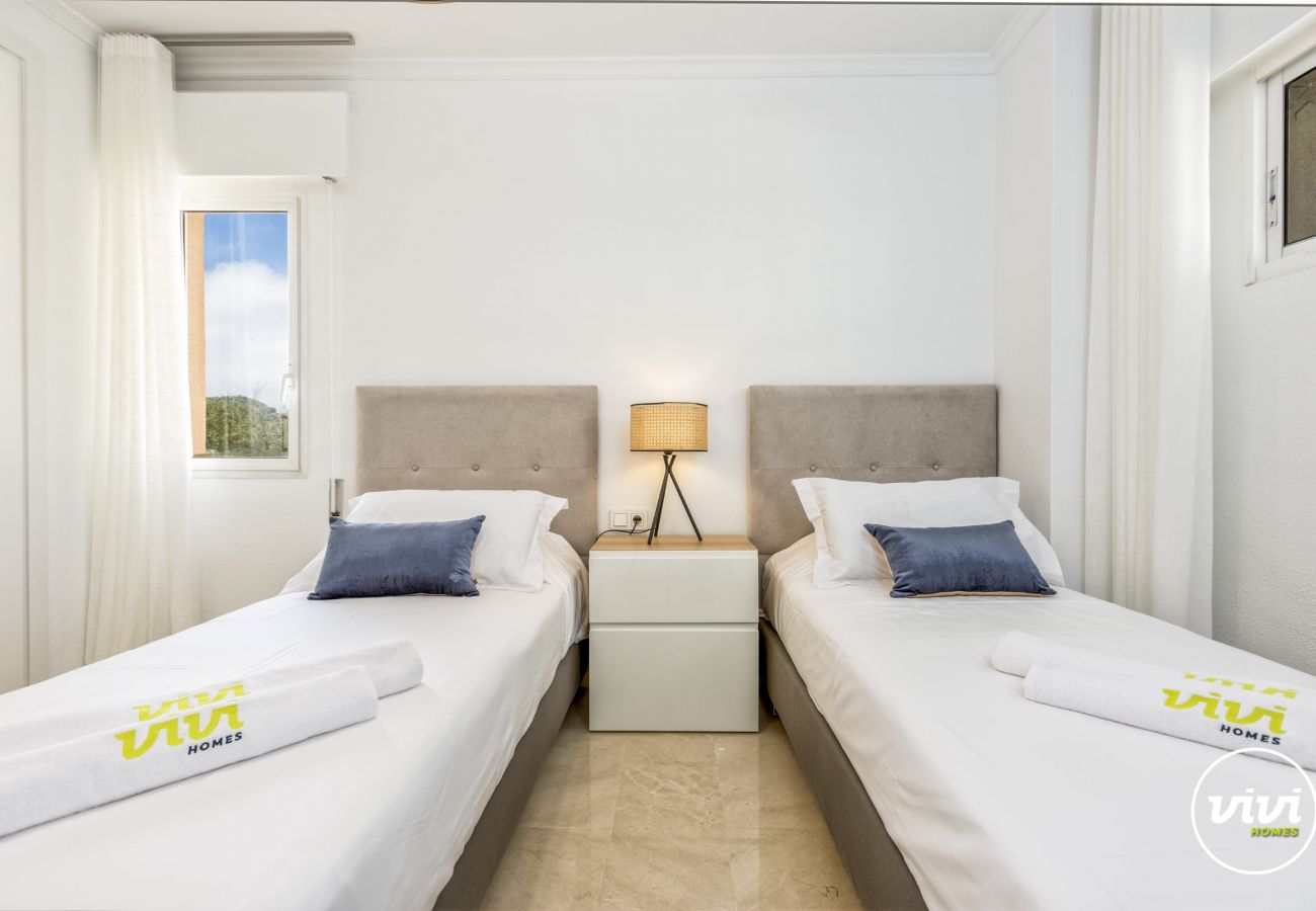 Apartamento en Fuengirola - RIO - Nuevo apartamento renovado frente al mar
