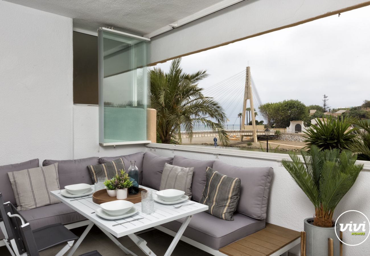 Apartamento en Fuengirola - RIO - Nuevo apartamento renovado frente al mar