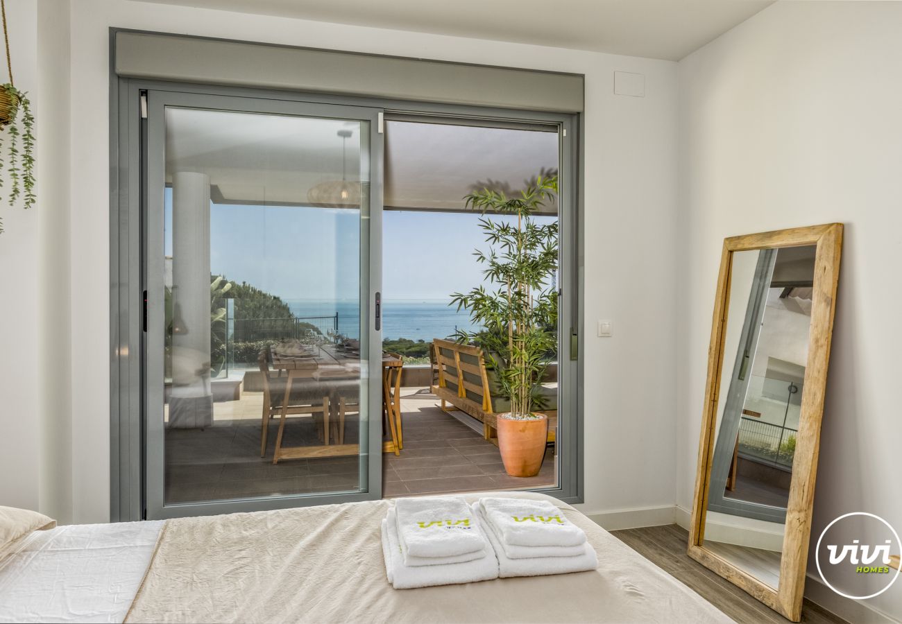 Apartamento en Marbella - Casa Ferli - Vista al mar y al golf | Terraza soleada