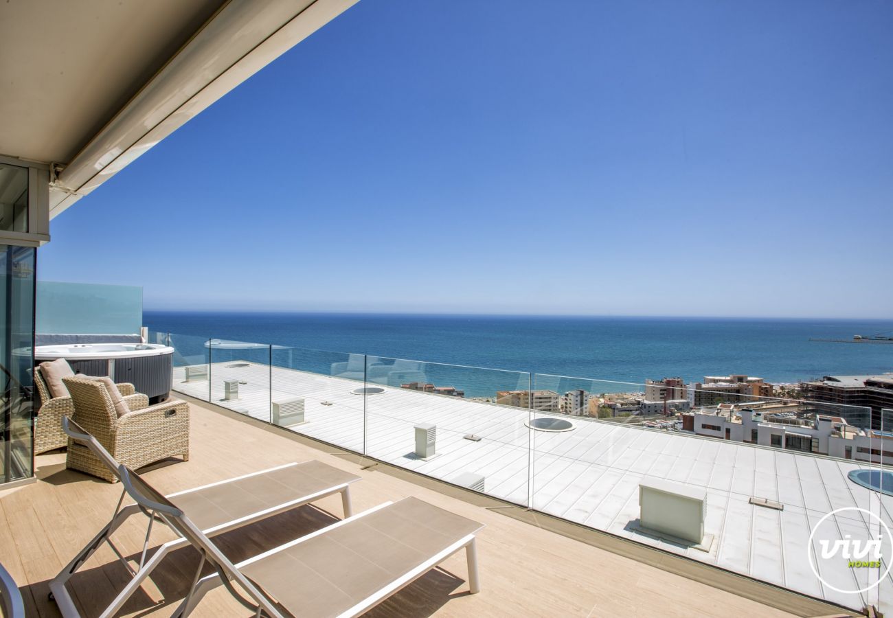 Apartamento en Fuengirola - Nova | Atico con Jacuzzi