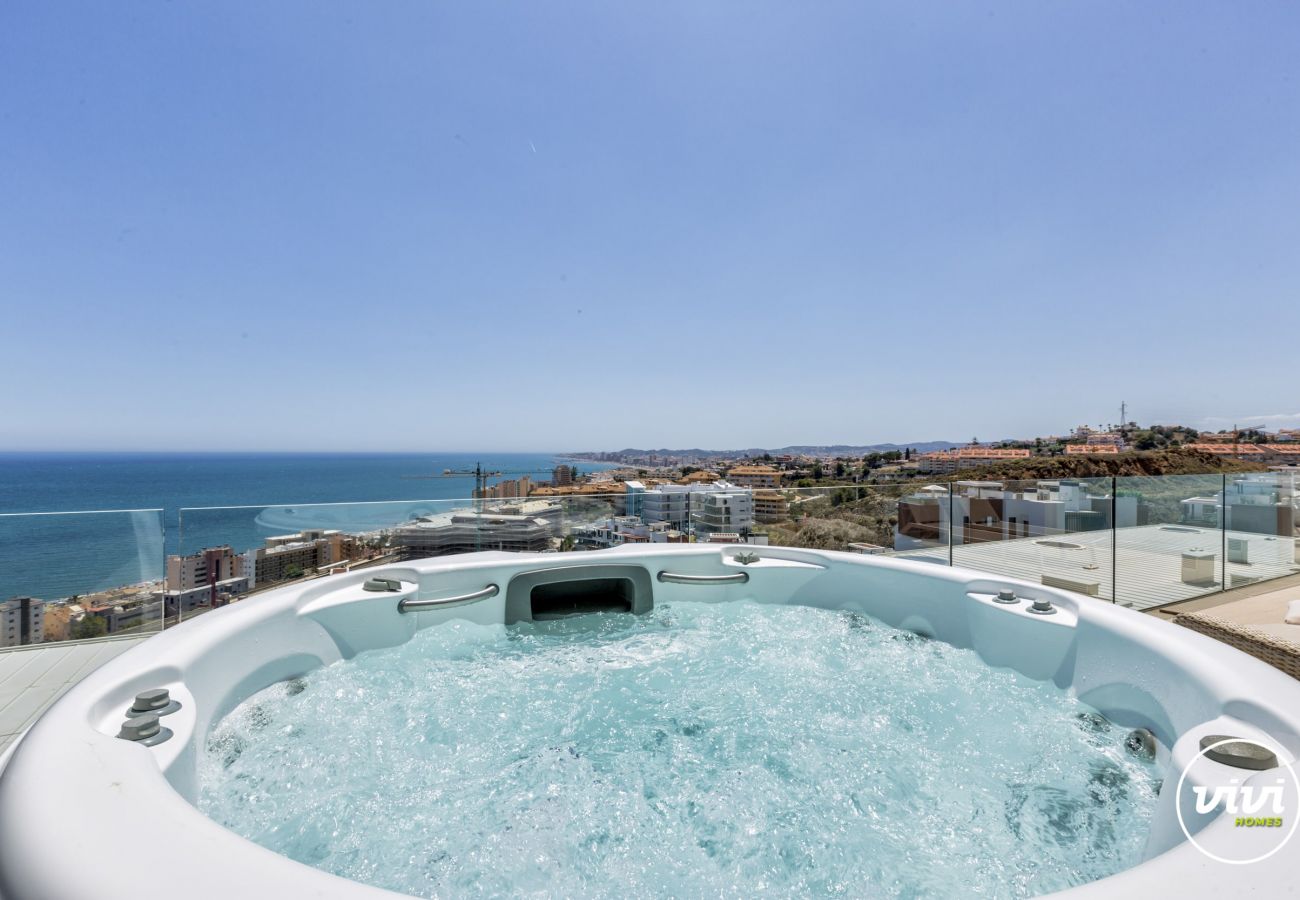 Apartamento en Fuengirola - Nova | Atico con Jacuzzi