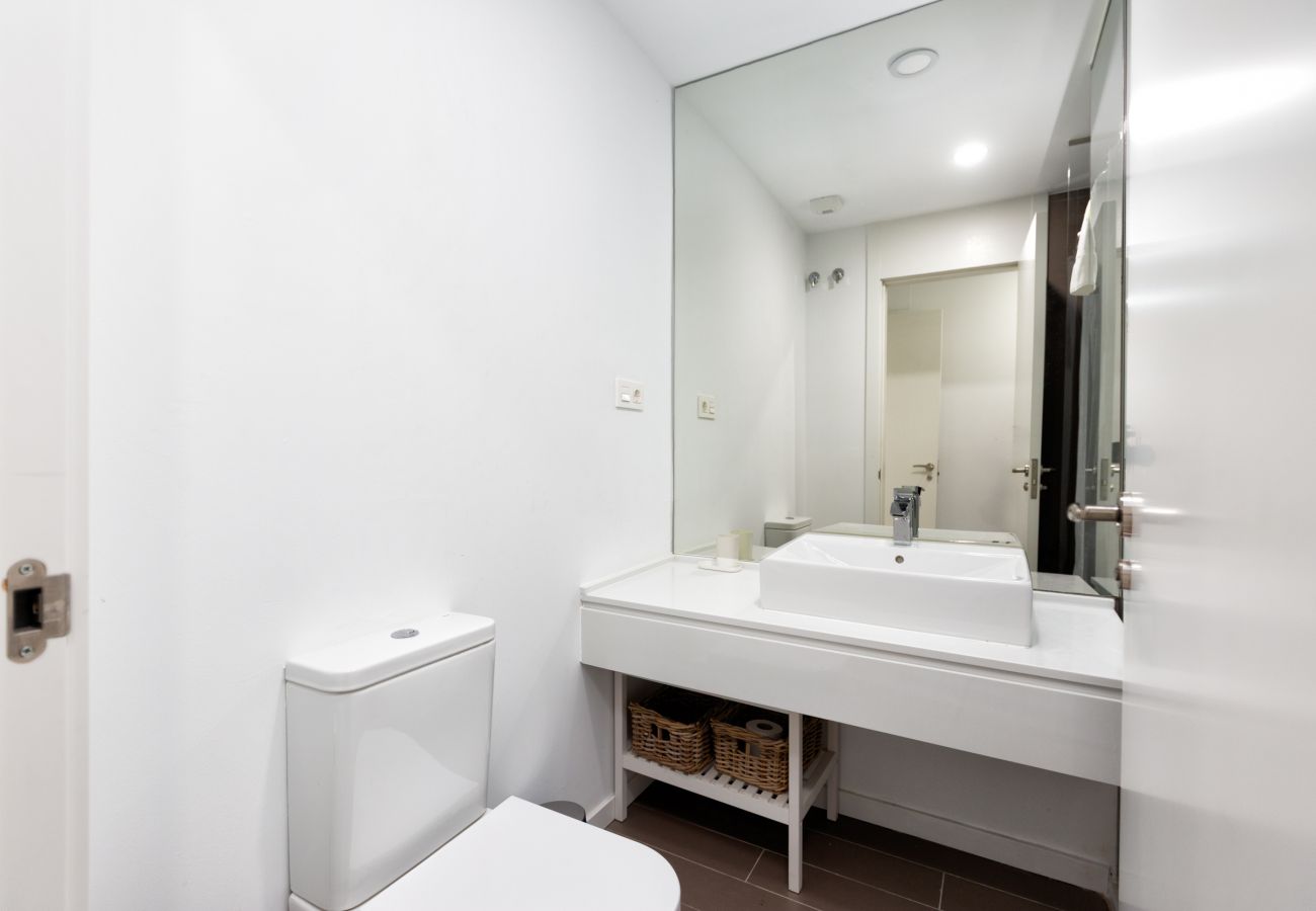 Apartamento en Estepona - Han | Vistas a la montaña - piscina - terraza