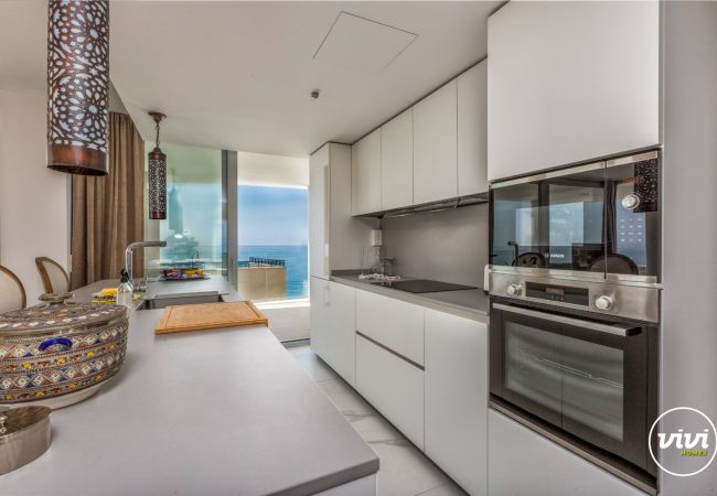 Apartamento en Fuengirola - Penthouse Kenzo | Jacuzzi | Playa