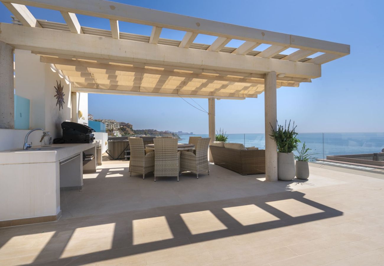 Apartamento en Fuengirola - La Ola | Ático con vistas al mar en Fuengirola