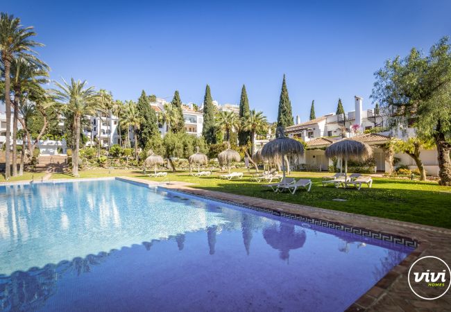 Apartamento en Marbella - Casa Nobu | Piscina | Jardin
