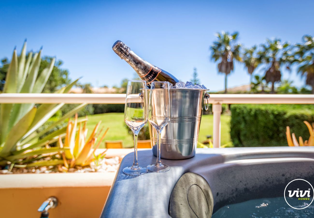 Apartamento en Mijas Costa - Malibu | Apartamento con piscina en Mijas Costa