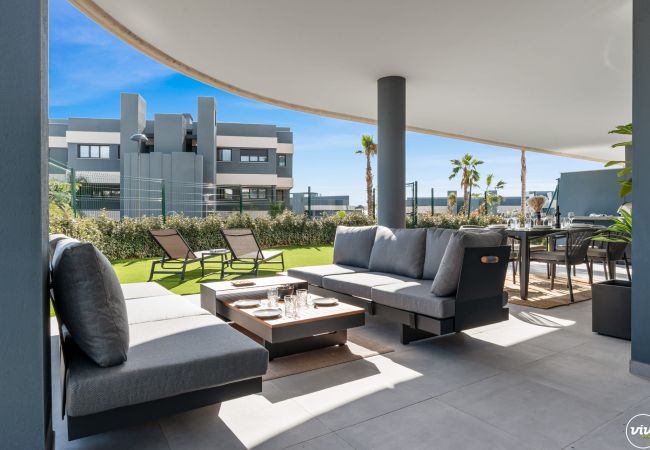 Apartamento en Estepona - La Brisa | Apartamento con jardín en Estepona Apartamento en Estepona - La Brisa | Apartamento con jardín en Estepona