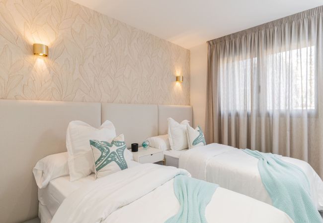 Apartamento en Estepona - La Brisa | Apartamento con jardín en Estepona Apartamento en Estepona - La Brisa | Apartamento con jardín en Estepona