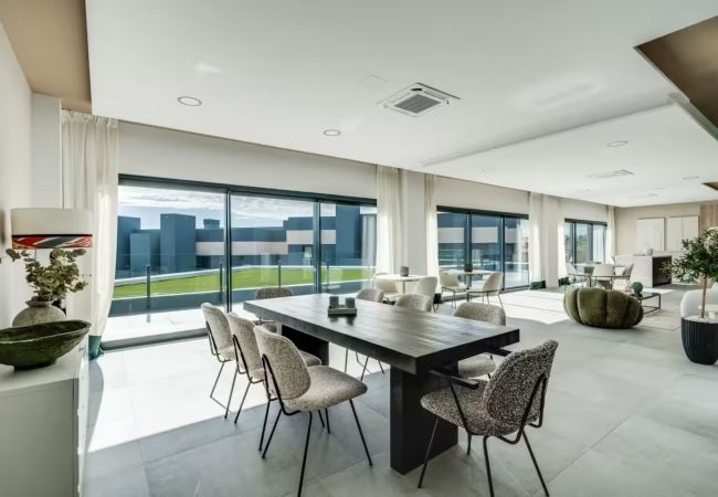 Apartamento en Estepona - La Brisa | Apartamento con jardín en Estepona Apartamento en Estepona - La Brisa | Apartamento con jardín en Estepona