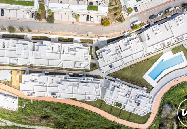 Apartamento en Estepona - Penthouse Feliz | con piscina en Estepona Apartamento en Estepona - Penthouse Feliz | con piscina en Estepona