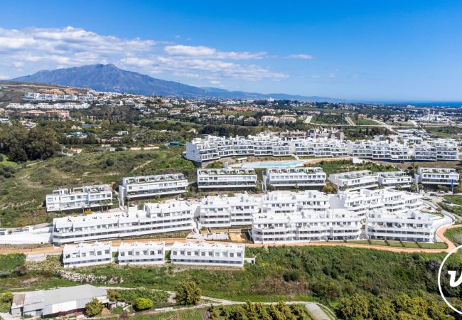 Apartamento en Estepona - Penthouse Feliz | con piscina en Estepona Apartamento en Estepona - Penthouse Feliz | con piscina en Estepona