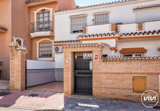 Casa adosada en Fuengirola - Casa Elola | Con terazza en Fuengirola Casa adosada en Fuengirola - Casa Elola | Con terazza en Fuengirola