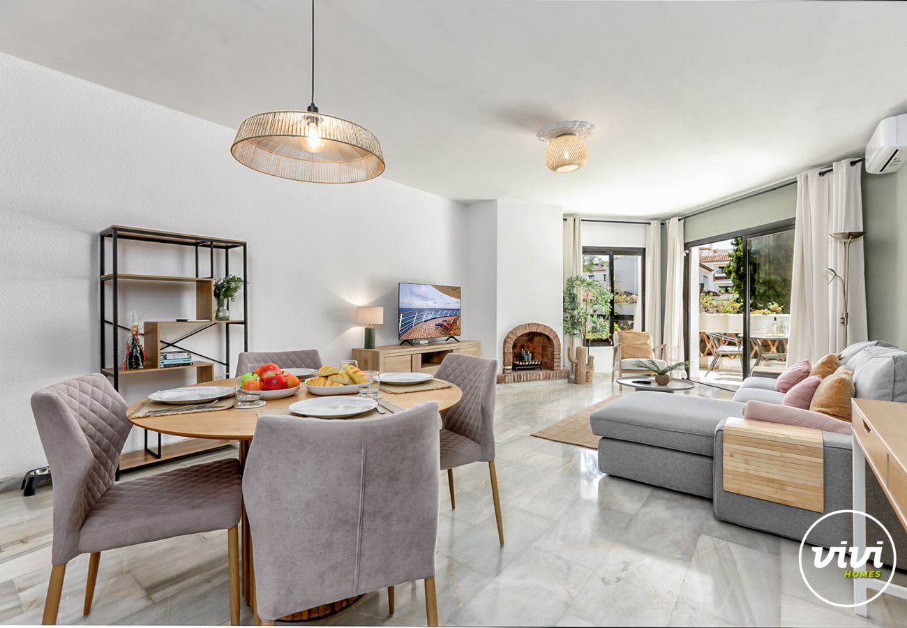 Apartamento en Mijas Costa - Calahonda Charm | Piso con Piscina