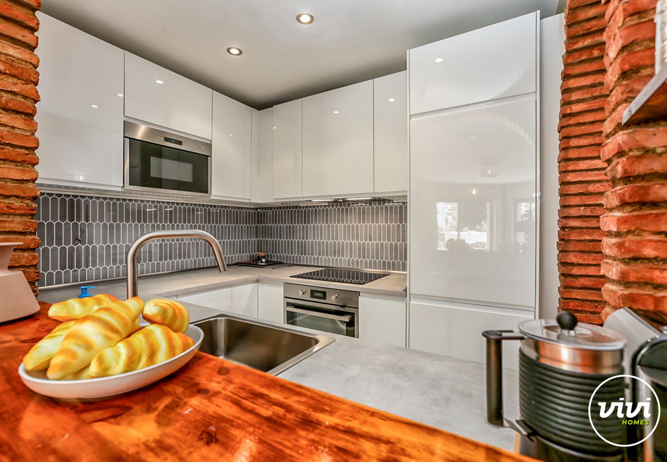 Apartamento en Mijas Costa - Calahonda Charm | Piso con Piscina