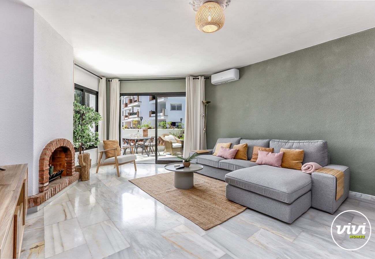Apartamento en Mijas Costa - Calahonda Charm | Piso con Piscina
