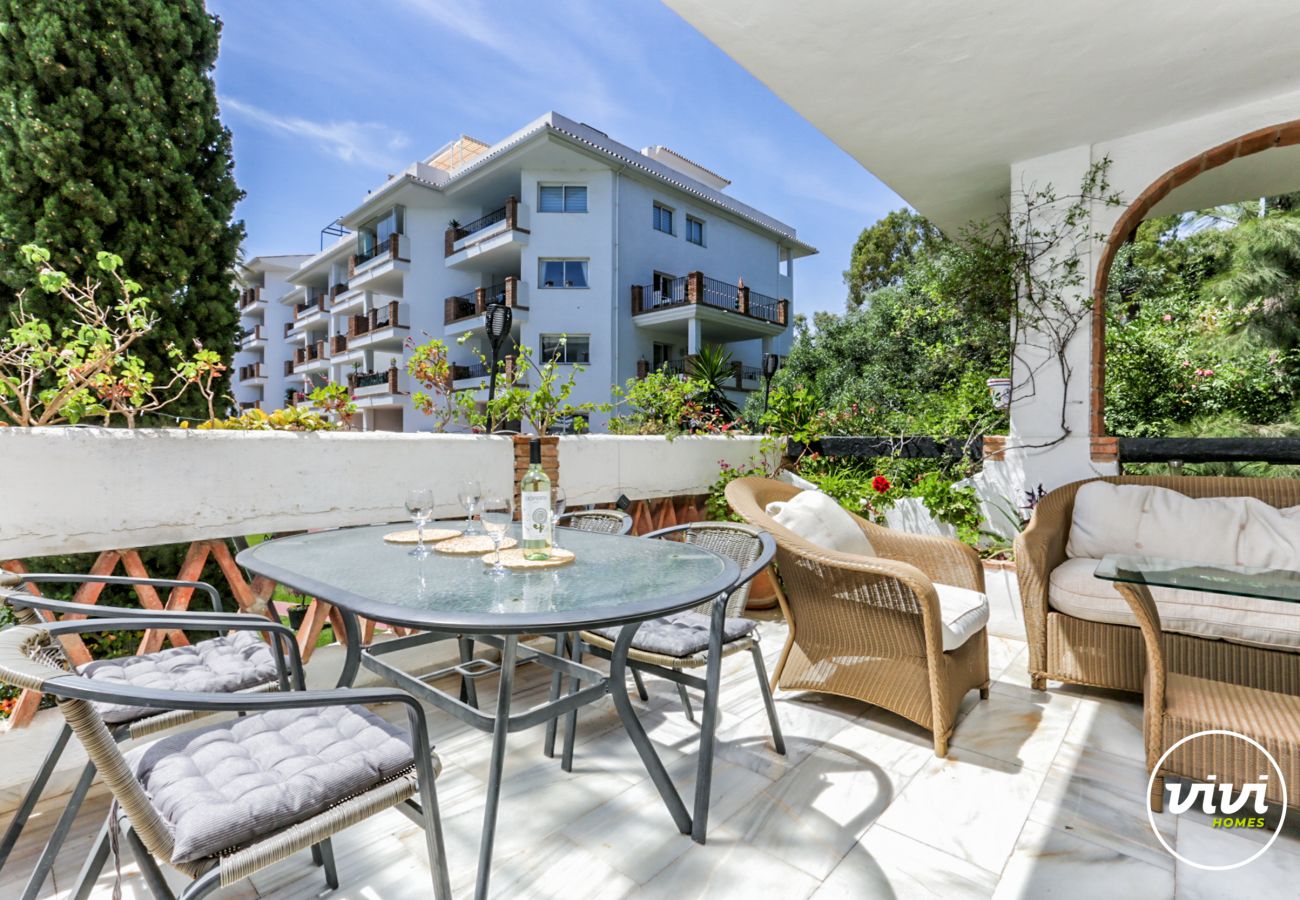 Apartamento en Mijas Costa - Calahonda Charm | Piso con Piscina