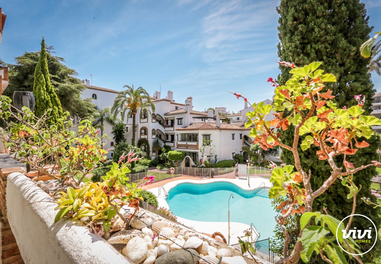Apartamento en Mijas Costa - Calahonda Charm | Piso con Piscina