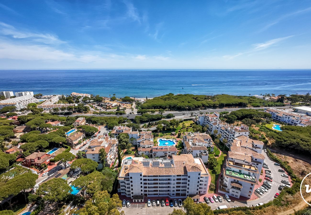 Apartamento en Mijas Costa - Calahonda Charm | Piso con Piscina