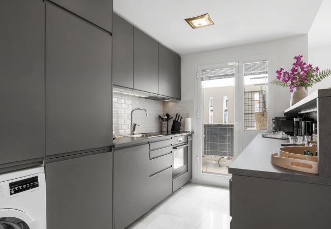 Apartamento en Marbella - Tres Naranjos | Ático con bonitas vistas en Marbella Apartamento en Marbella - Tres Naranjos | Ático con bonitas vistas en Marbella