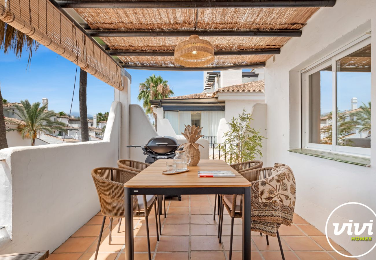 Apartamento en Marbella - Tres Naranjos | Ático con piscina en Marbella