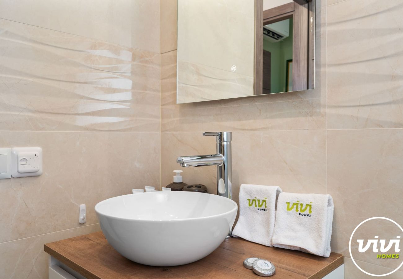 Apartamento en Sitio de Calahonda - Solveig | frenta de la playa con piscina 