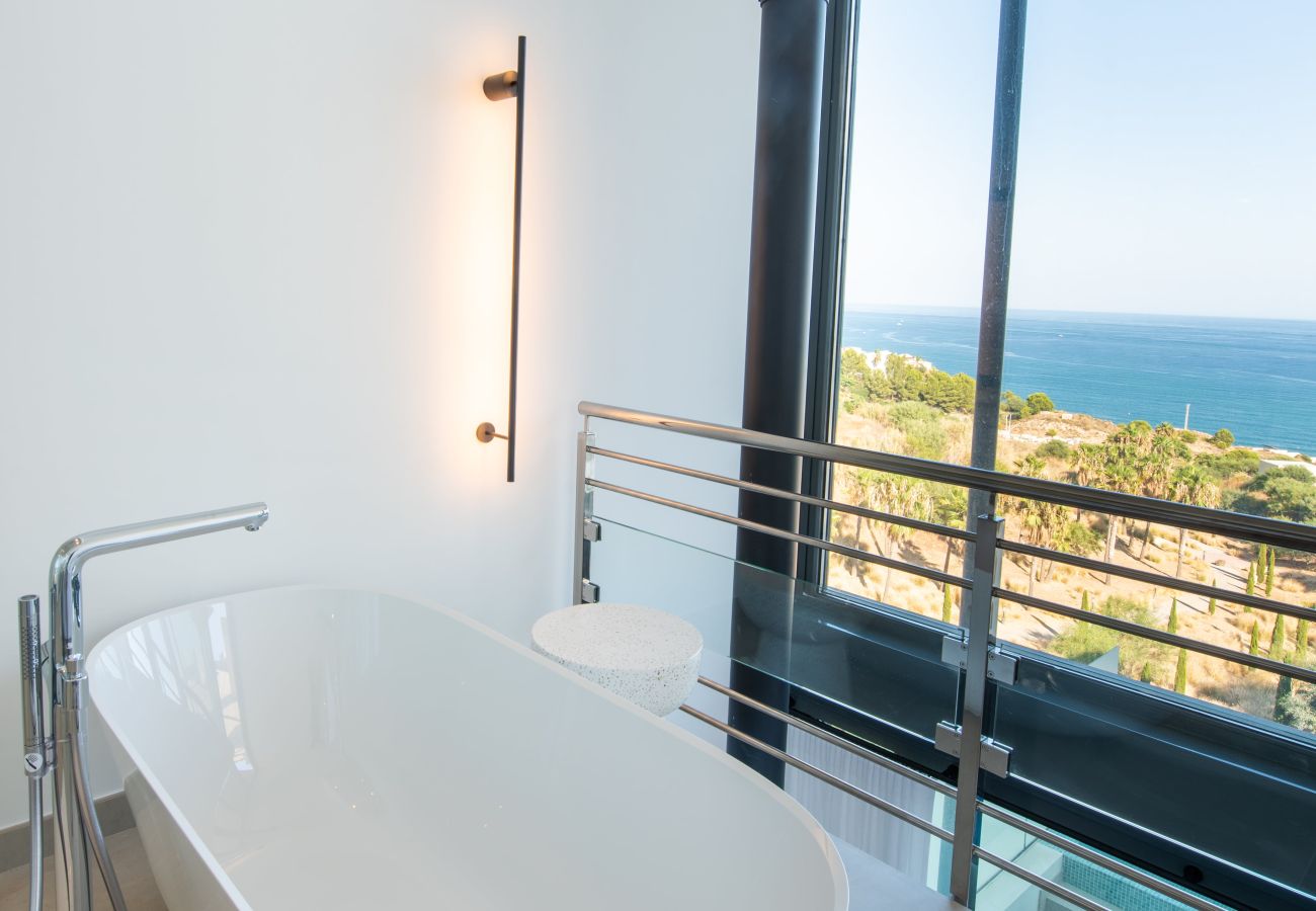 Villa en Fuengirola - Villa Huracan - Piscina Privada, Vistas al Mar