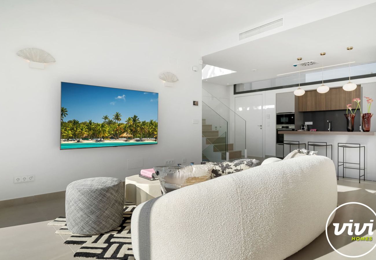 Villa en Fuengirola - Villa Huracan - Piscina Privada, Vistas al Mar