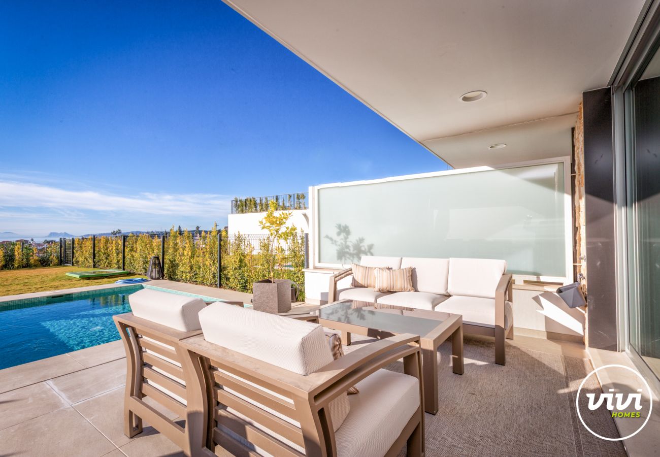 Casa en Estepona - Casa Sol Estepona | Piscina - jardín - vistas