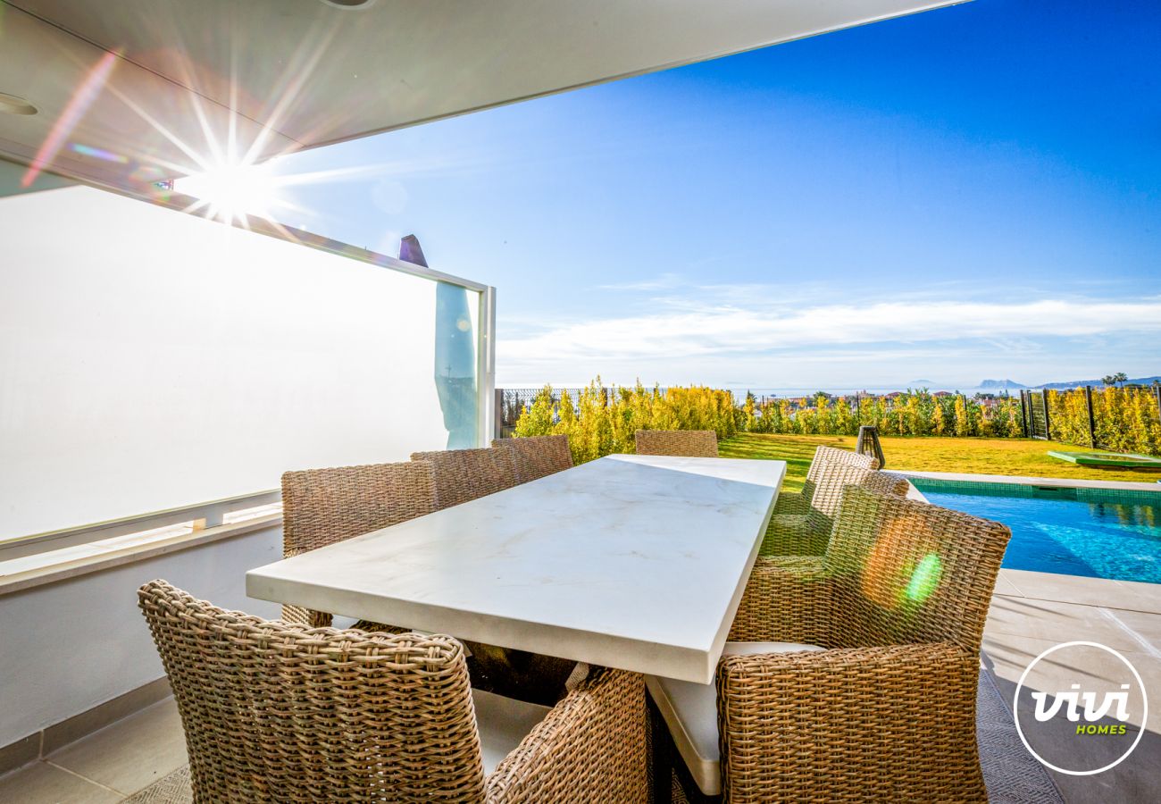 Casa en Estepona - Casa Sol Estepona | Piscina - jardín - vistas