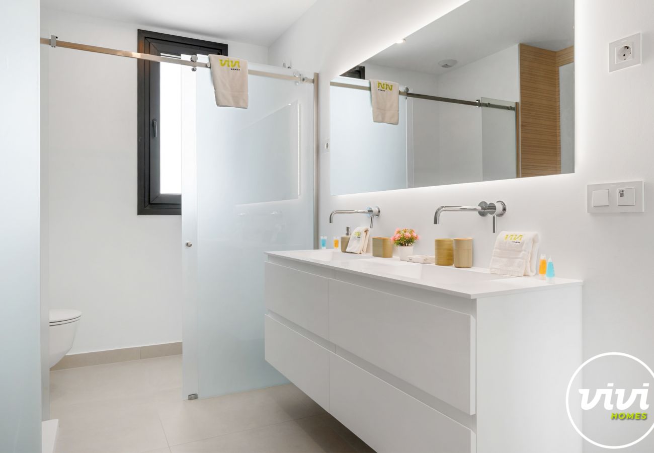 Apartamento en Marbella - The Essence | Vistas al mar - Piscina - Gimnasio - Terraza