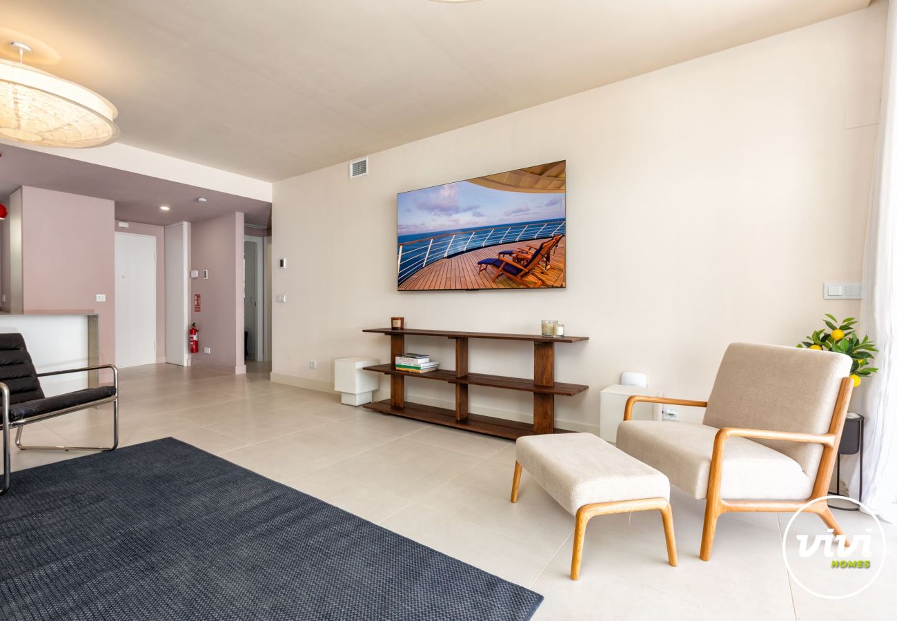 Apartamento en Fuengirola - Casa Sonnenberg | Impresionantes Vistas al Mar, Piscina y Terraza