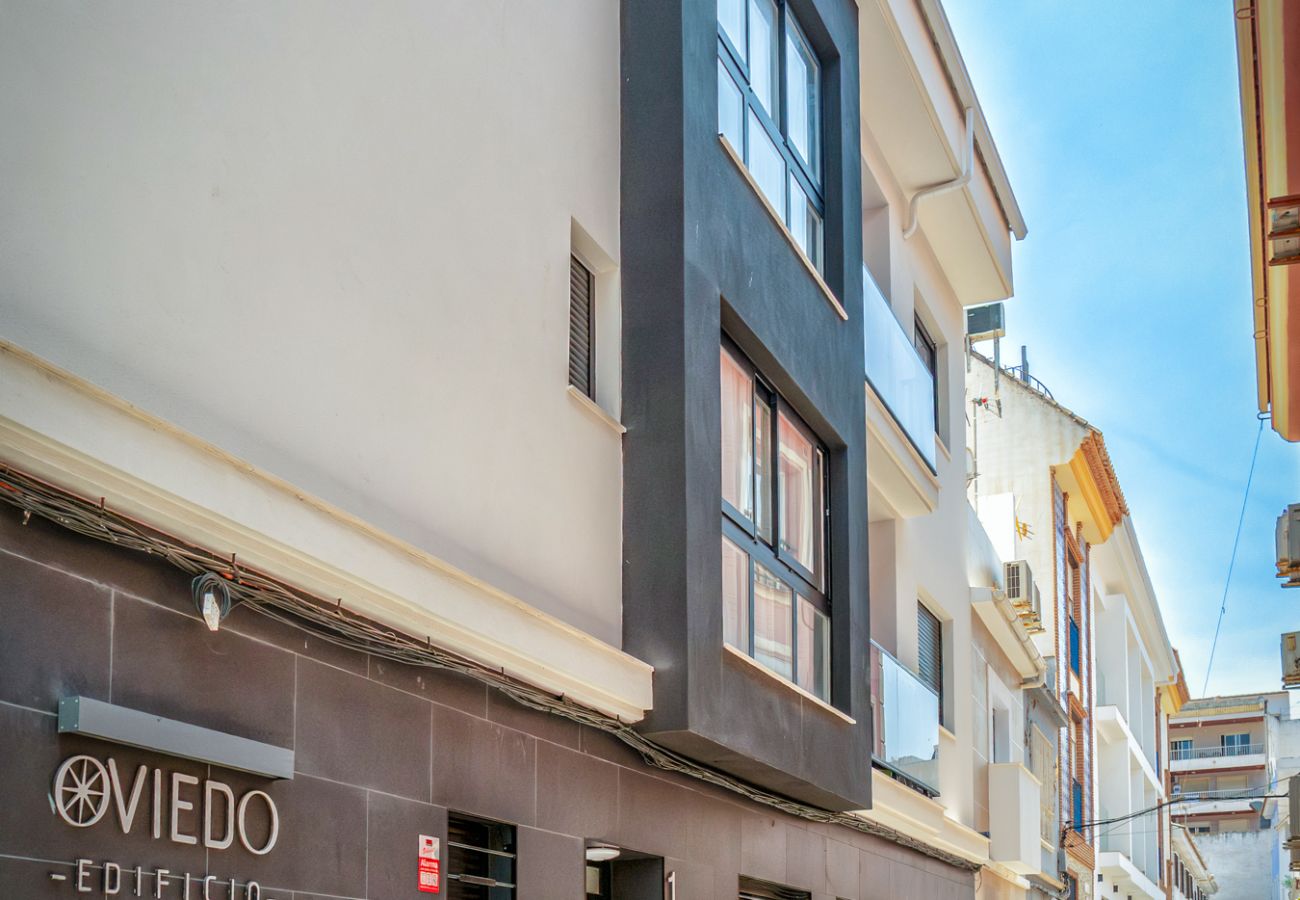 Apartamento en Fuengirola - Casa Ovi | Centro Ciudad -  Playa - Terraza