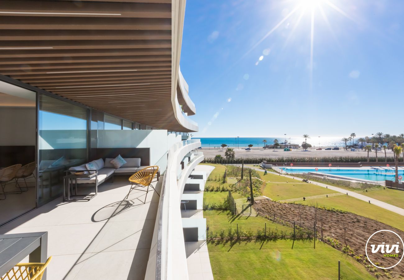 Apartment in Torremolinos - Bambu - Beachfront | Pool