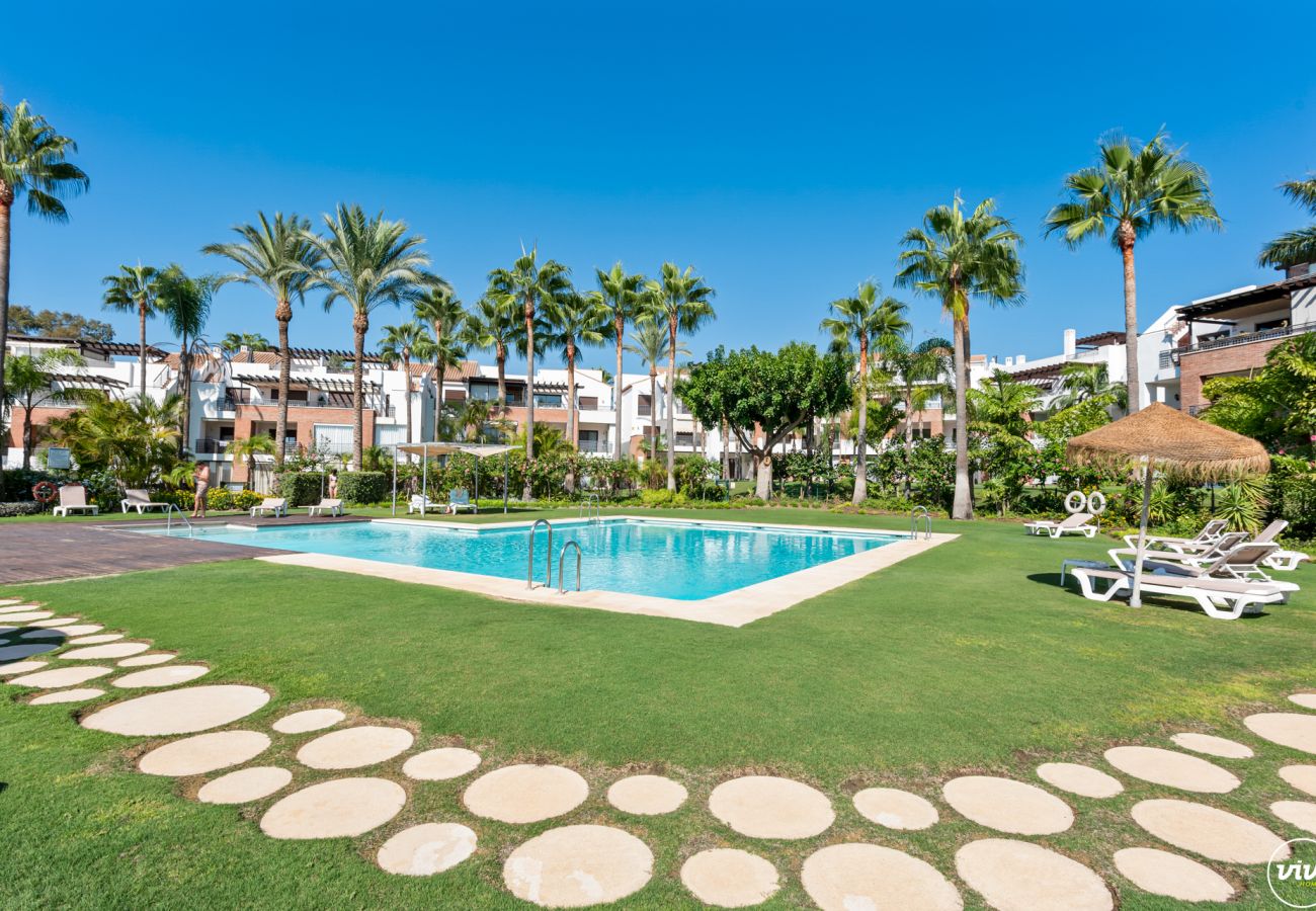 Apartment in Estepona - Palm Gardens | Apartment with garden in Estepona