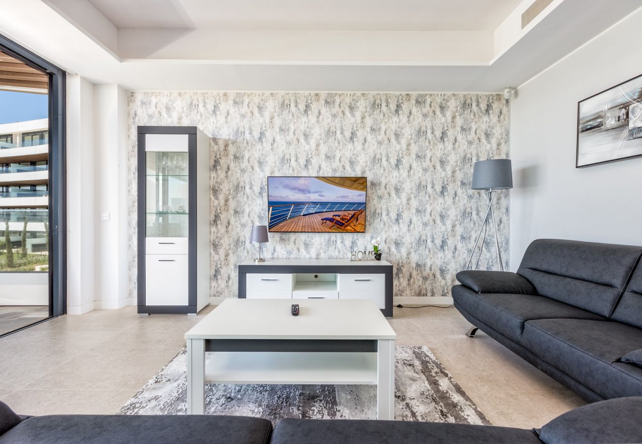 Spanje Costa del Sol Torremolinos vakantie appartement Oceana woonkamer luxe interieur 