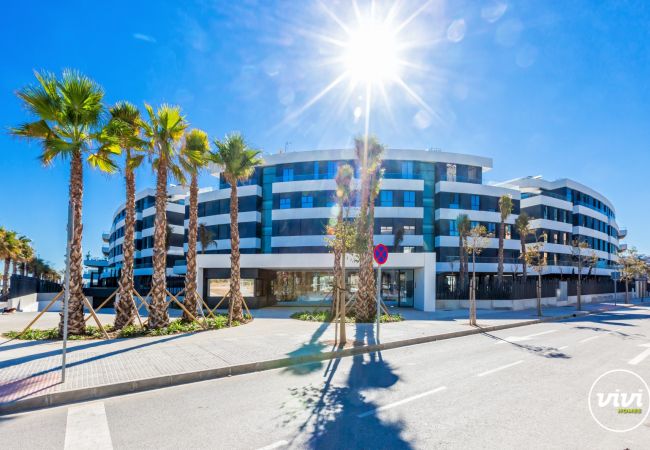 Appartement in Torremolinos - Bambu - Zeezicht | Strand | Verwarmd Zwembad