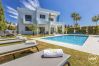 Villa in Sitio de Calahonda - Villa Ruby | zwembad - terras - uitzicht