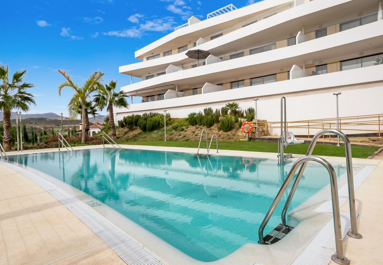 Appartement in Estepona - Roli - Luxe | Uitzicht | Zonnig Terras 