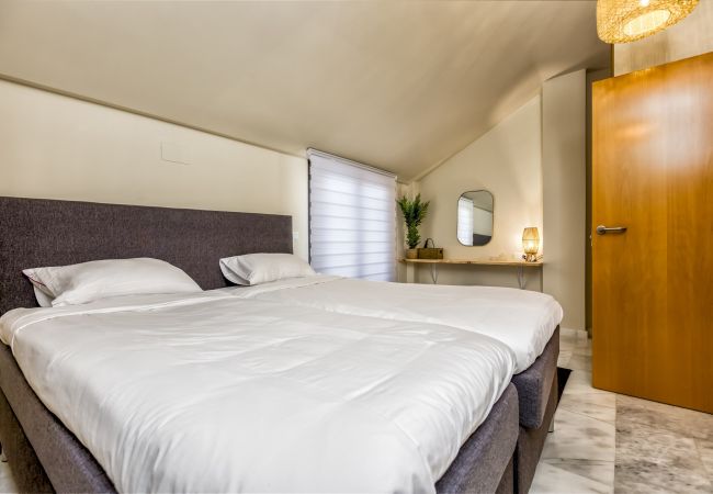 Rijhuis in La Cala de Mijas - El Sembrador | Stadswoning met pooltafel in Mijas Rijhuis in La Cala de Mijas - El Sembrador | Stadswoning met pooltafel in Mijas